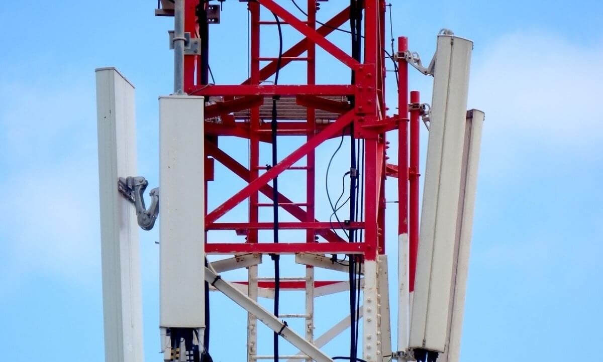 Компании Ericsson удалось запитать станцию 5G с помощью лазера