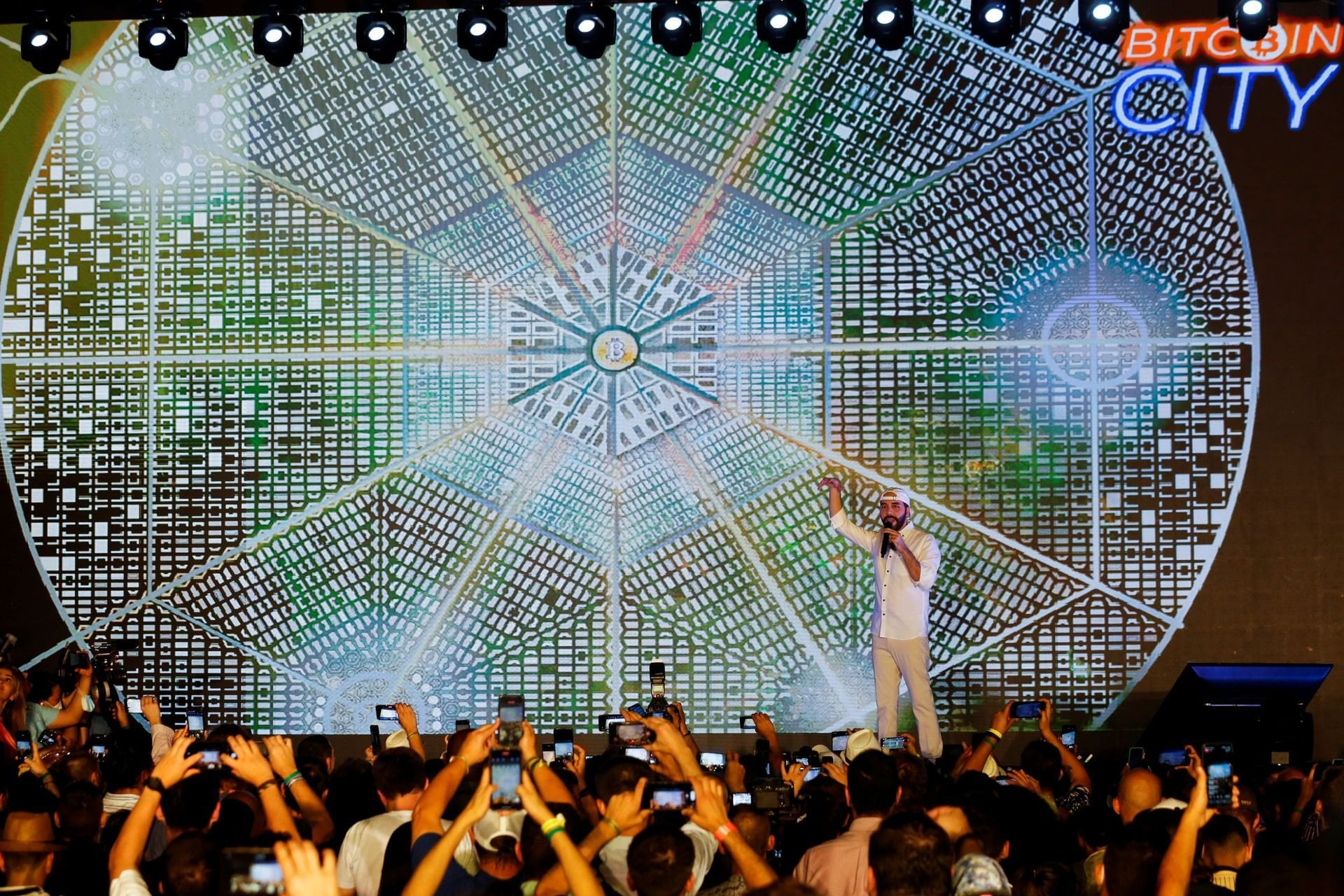 В Сальвадоре появится «криптогород» без налогов