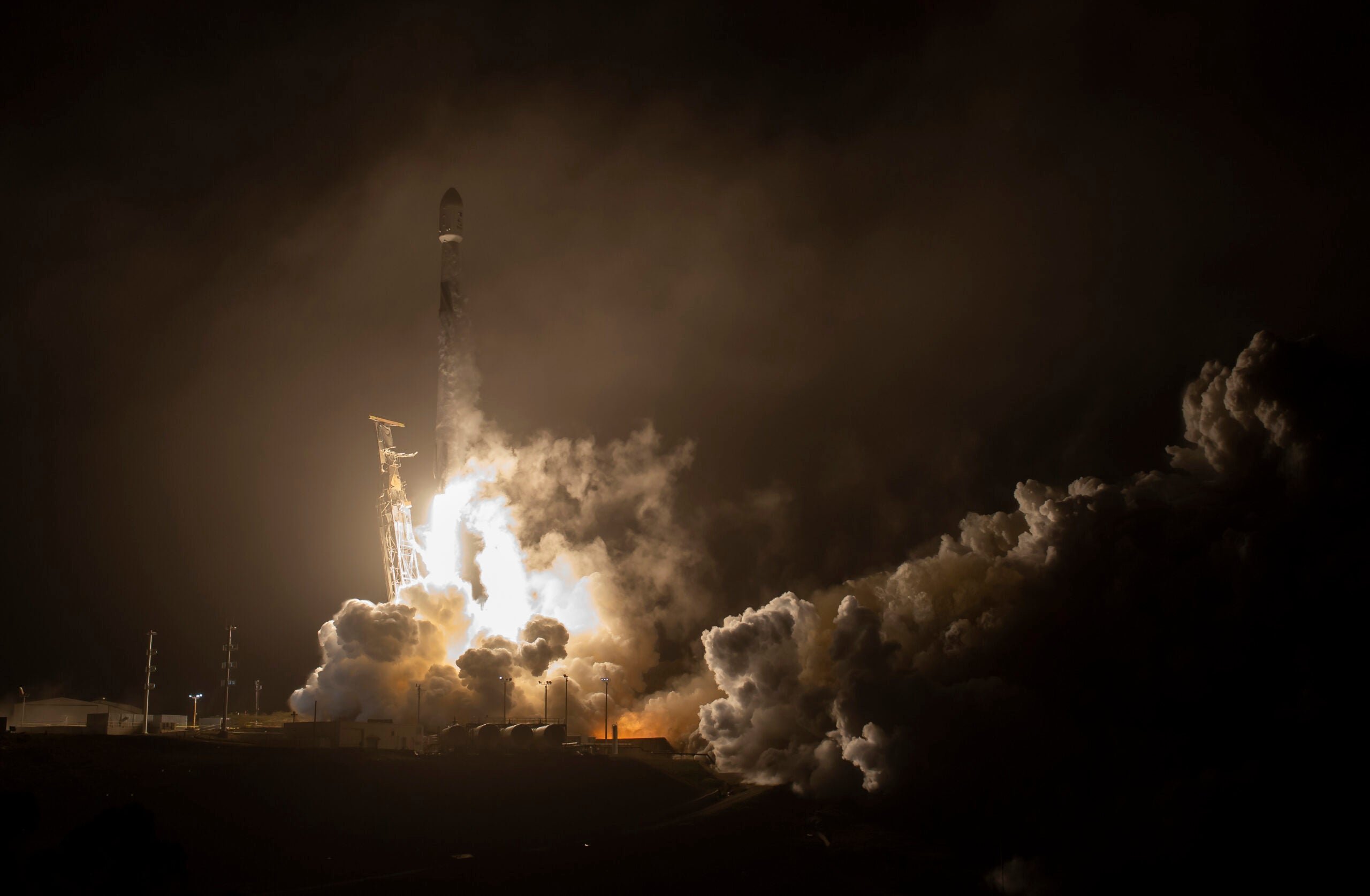 NASA will use solar power and ion thrusters for missions in deep space