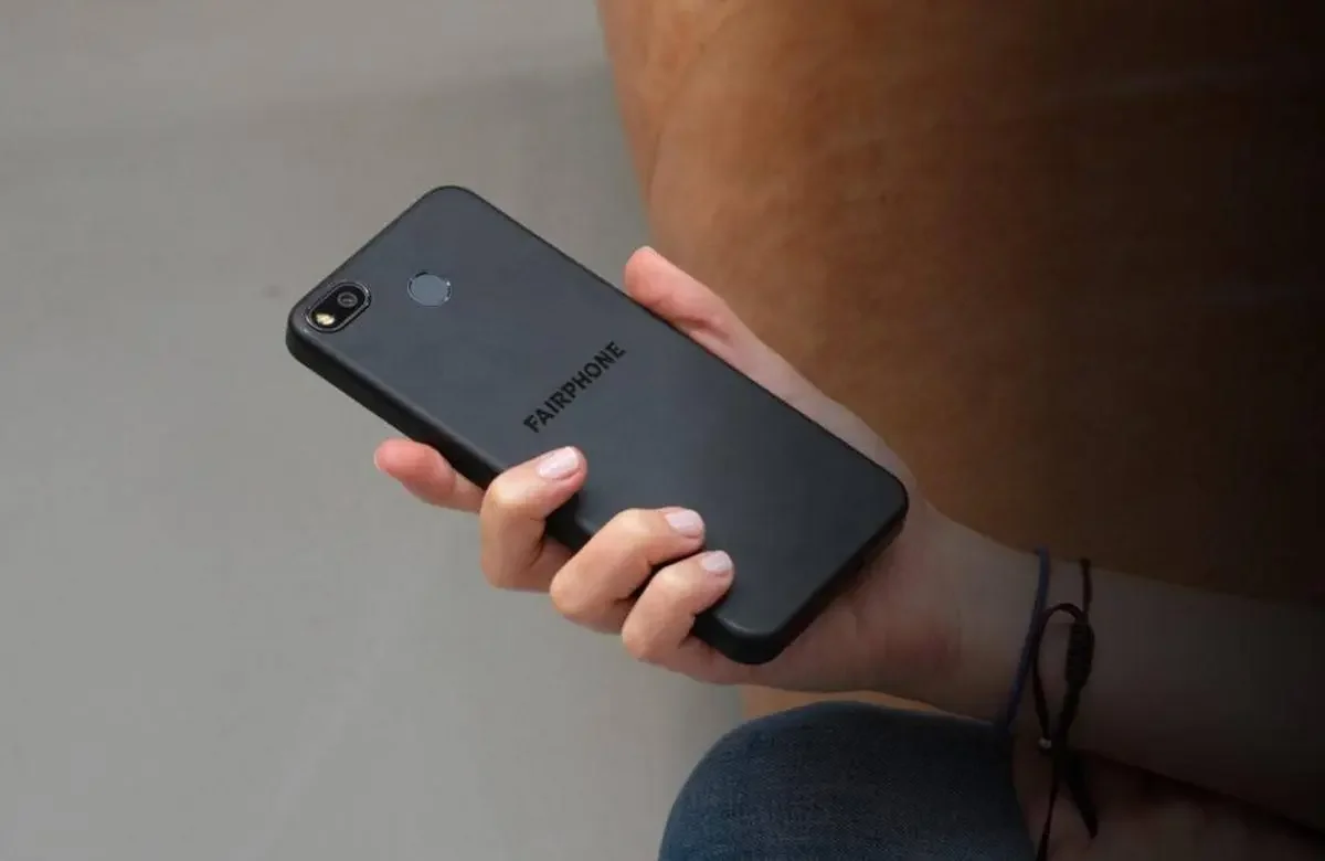 Fairphone 2 получил обновление Android 10. Смартфон вышел 7 лет назад