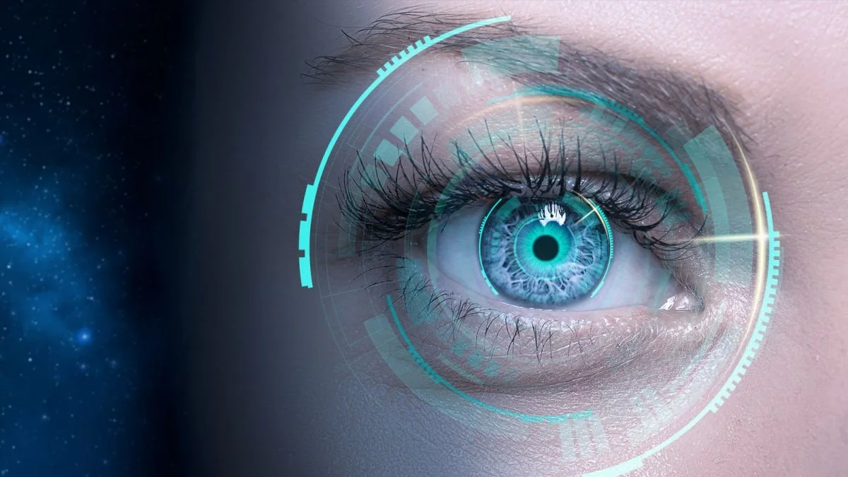 First contact lens with AR display shown in action