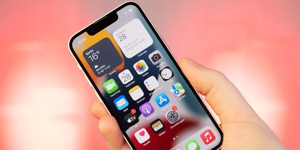 iPhone 14 mini may appear at the September presentation