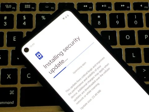 Евросоюз намеревается решить проблему с обновлением устройств на платформе Android