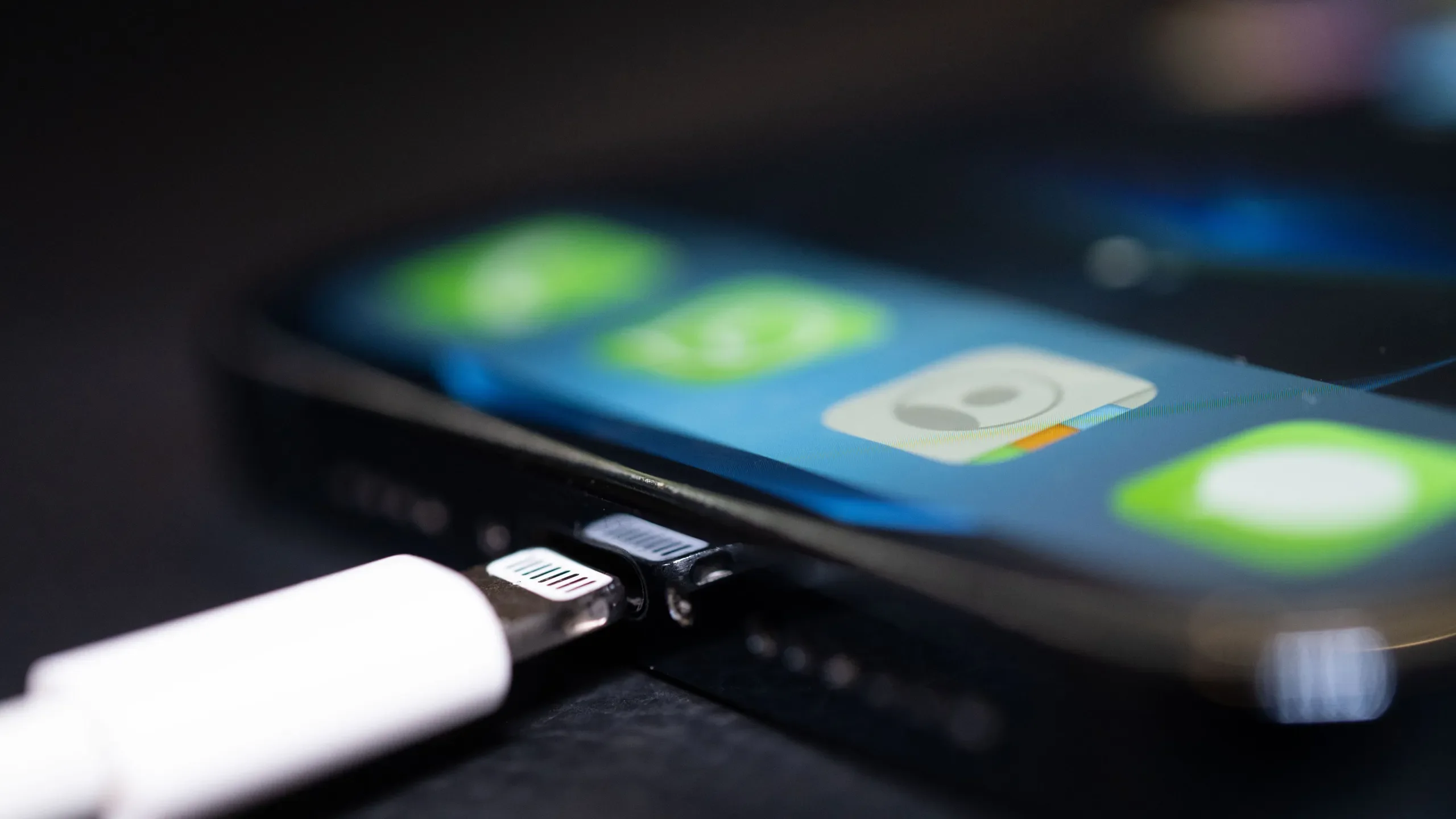 Как iOS 16.1.1 влияет на автономность iPhone