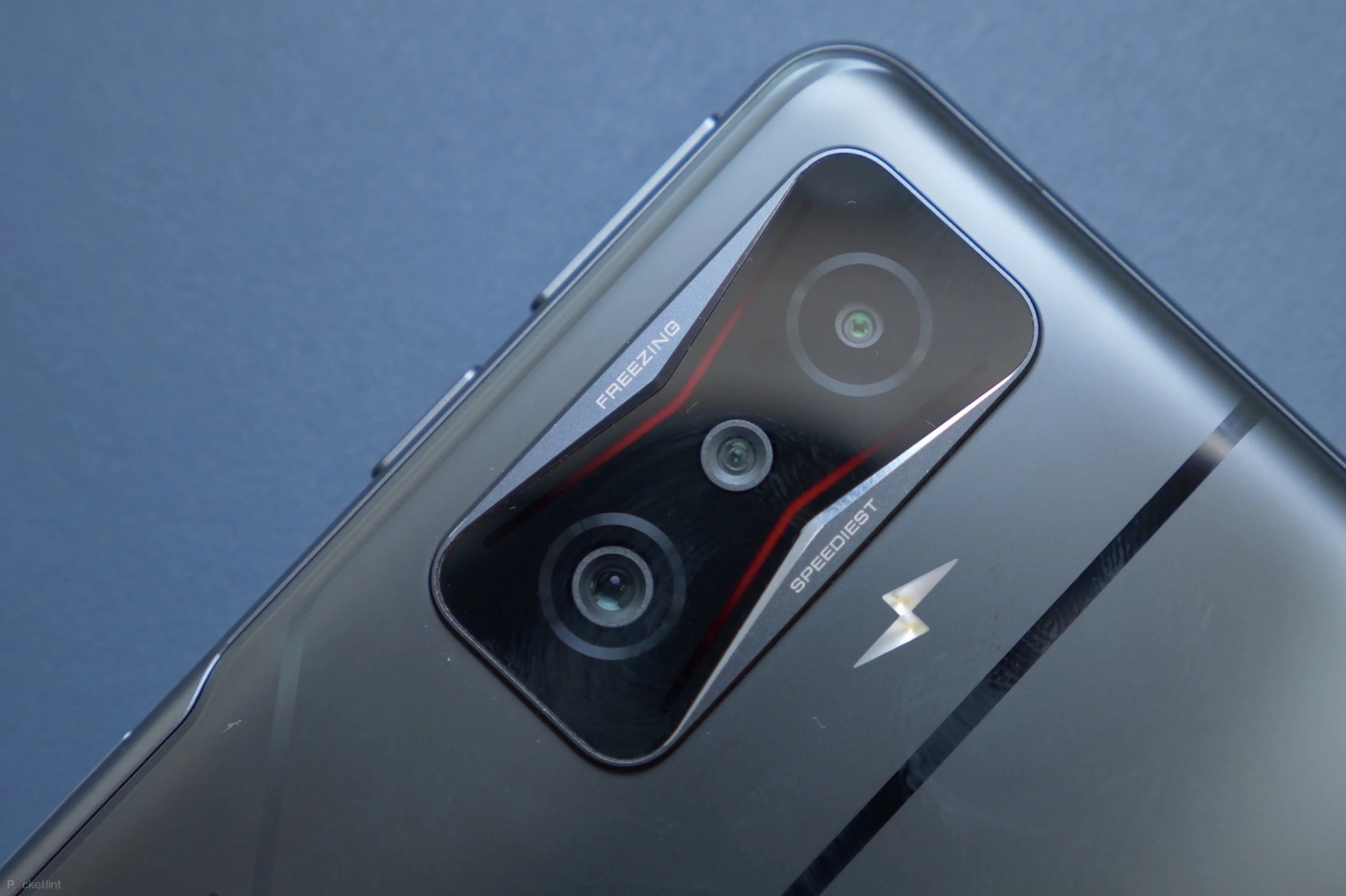 Стали известны технические спецификации смартфона POCO F5