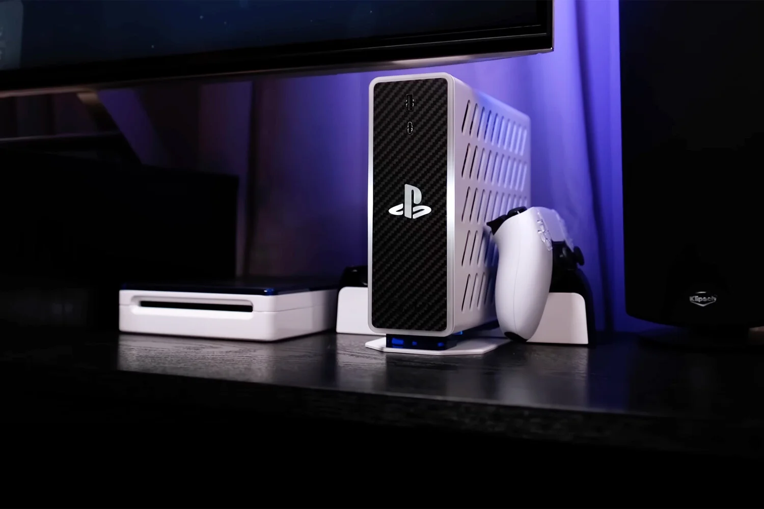 An enthusiast showed what a compact PlayStation 5 Slim could look like