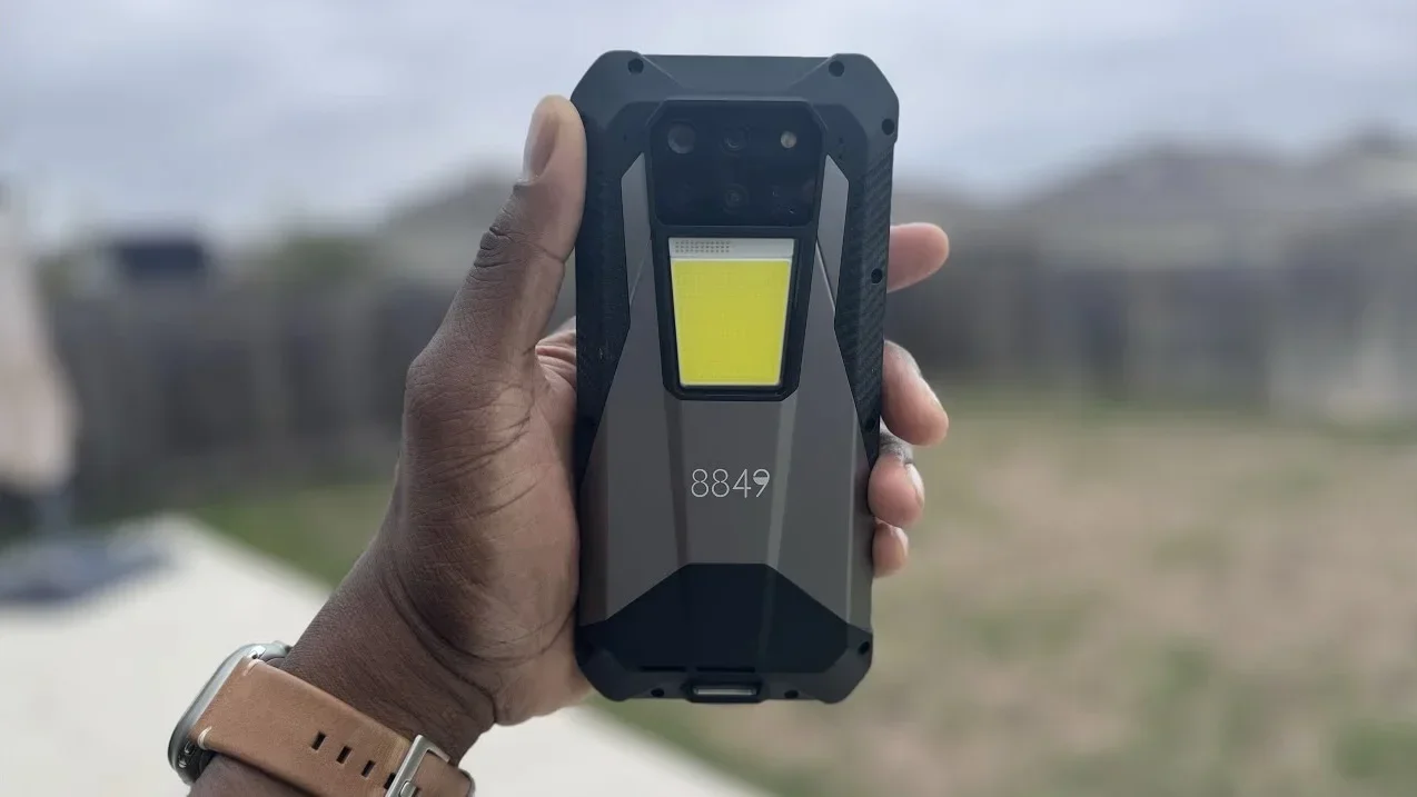 Powerful battery, protection and projector. Unihertz 8849 Tank 3 Pro smartphone announced