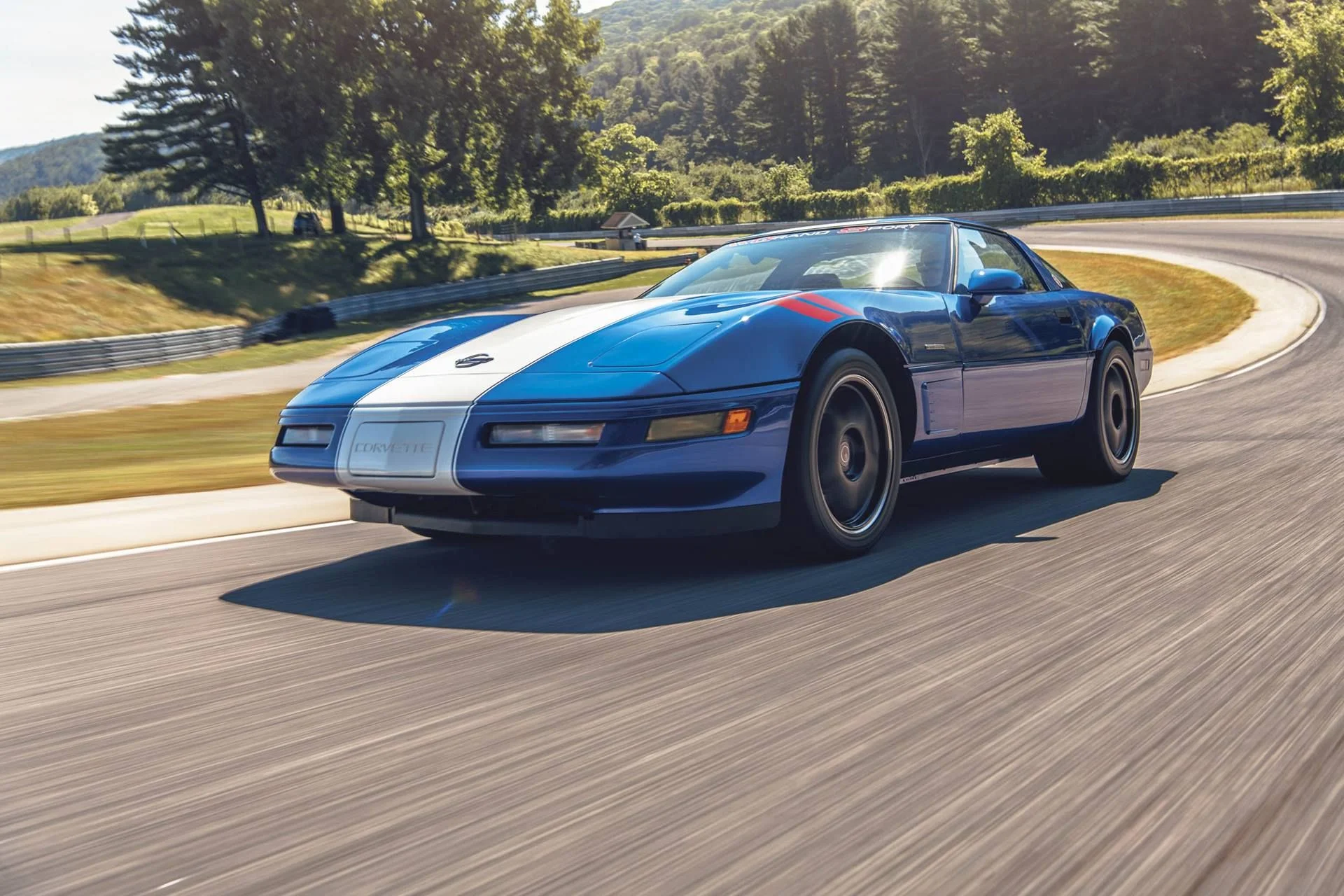 Tesla Cybertruck vs. Chevrolet Corvette Grand Sport 1996