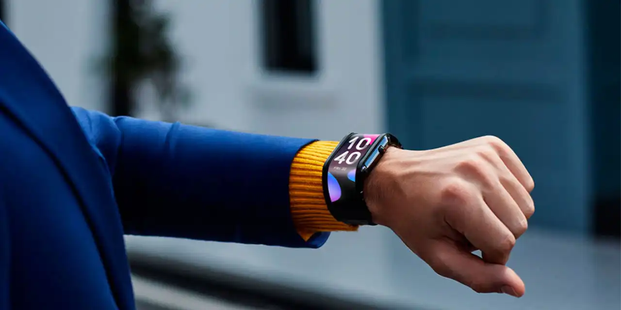 Samsung разрабатывает смарт-часы с гибким дисплеем вместо ремешка