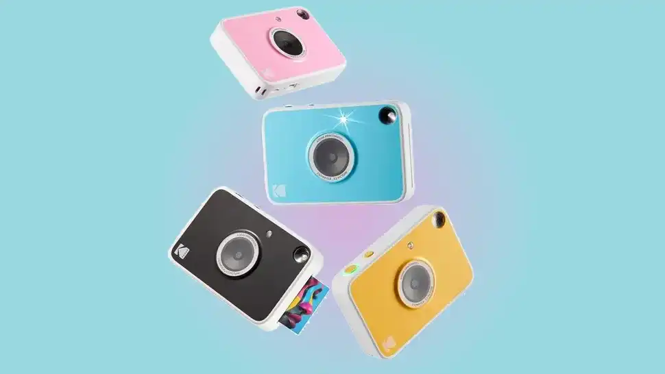 Kodak unveiled the Printomatic+, a compact camera with instant photo printing